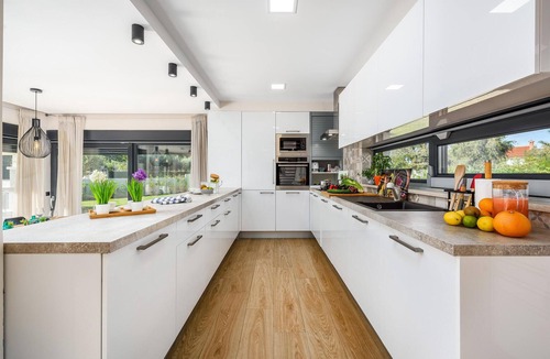 Jehnici House | Nice home in Jehnici with WiFi