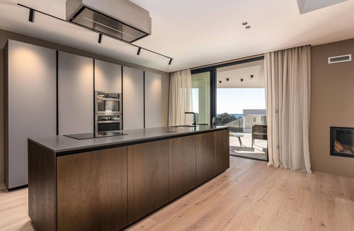 Stinjan House | Nice home in Pula with kitchen