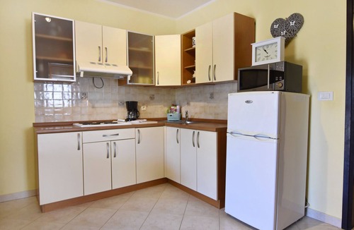 Đuba Apartment | Nice place to stay in Đuba-Umag, near the sea, quiet, air-conditioned