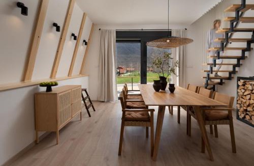 Brusane Villa | Oak House