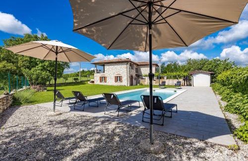Sveta Nedelja Villa | Old Stone Villa Katarina