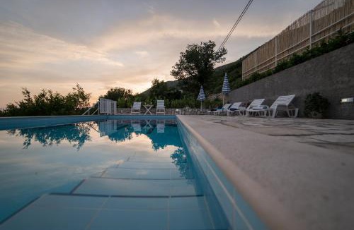 Stravca Apartment | Olive Garden Apartments