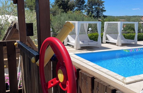 Municipality of Posedarje House | Olive Garden -Family Villa with Private Pool in Posedarje near Zadar