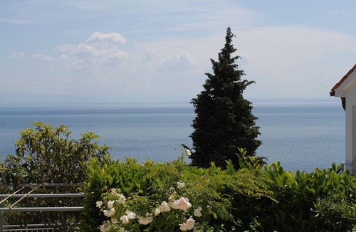 Obrs Apartment | One bedroom apartment with terrace and sea view Mošćenička Draga, Opatija (A-7766-e)