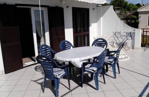 Prvic Sepurine Apartment | One bedroom apartment near beach Šepurine, Prvić (A-4238-a)