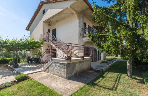 Vosteni Apartment | One bedroom apartment with terrace Sveti Lovreč, Central Istria - Središnja Istra (A-14847-a)
