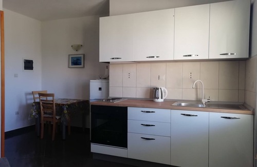 Kobas Apartment | One bedroom apartment with terrace and sea view Cove Saplunara, Mljet (A-4896-b)