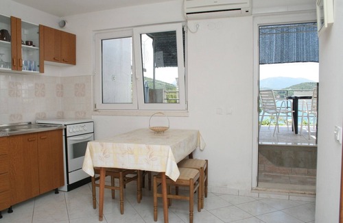 Dubrava Apartment | One bedroom apartment near beach Luka Dubrava, Pelješac (A-284-c)