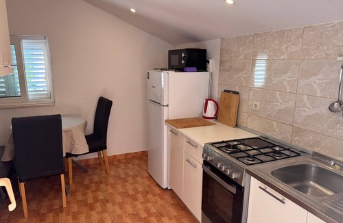 Zuljana Apartment | One bedroom apartment near beach Žuljana, Pelješac (A-25064-b)