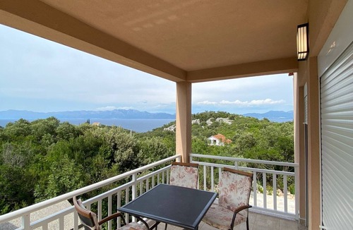 Orebic Apartment | One bedroom apartment with balcony and sea view Cove Osobjava, Pelješac (A-21944-a)