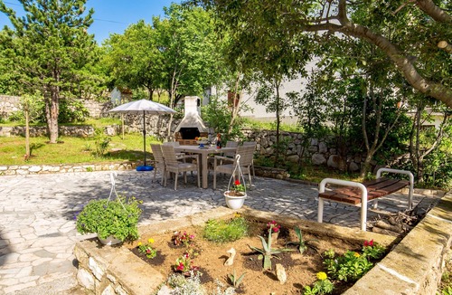 Klenovica Apartment | One bedroom apartment with balcony and sea view Klenovica, Novi Vinodolski (A-5575-a)