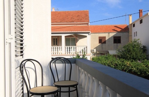 Kukljica Apartment | One bedroom apartment with balcony Kukljica, Ugljan (A-8400-b)