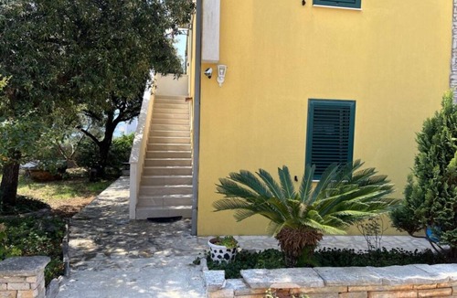 Loviste Apartment | One bedroom apartment with sea view (2)