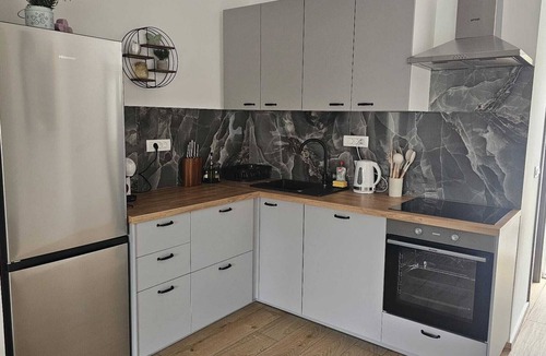 Gajac Apartment | One-bedroom Apartment With Terrace Close to the Beach