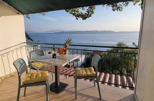 Zivogosce Apartment | One bedroom apartment with balcony and sea view Živogošće - Porat, Makarska (A-16289-b)