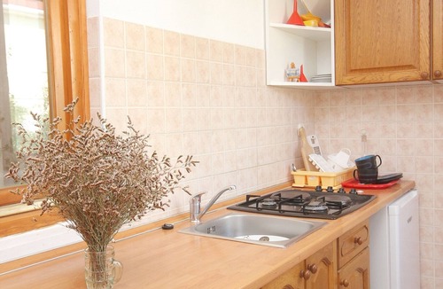 Dinjiska Apartment | One bedroom apartment near beach Dinjiška, Pag (A-9386-b)