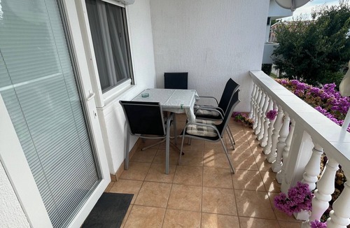 Susica Apartment | One bedroom apartment with terrace Sabunike, Zadar (A-6258-a)