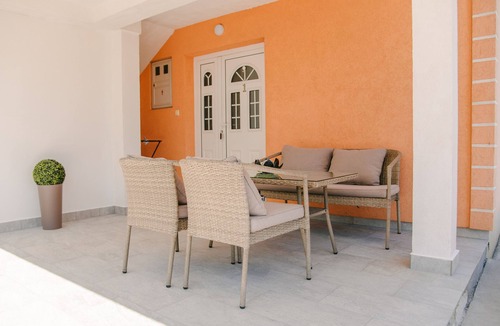 Lipovaca Dreznicka Apartment | One bedroom apartment with terrace Lipovača, Plitvice (A-17657-a)