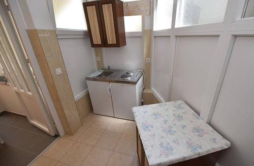 Metajna Apartment | One bedroom apartment near beach Metajna, Pag (A-6522-a)