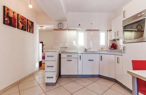 Zadar Apartment | One-Bedroom Apartment in Zadar