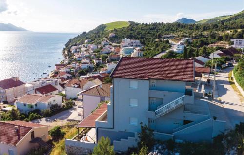 Komarna Apartment | One-Bedroom Apartment Klek With Sea View 07