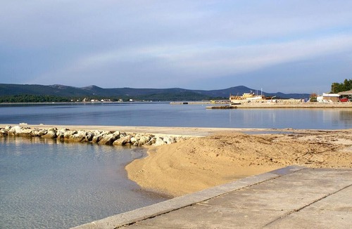 Turanj Apartment | One bedroom apartment near beach Turanj, Biograd (A-25849-d)