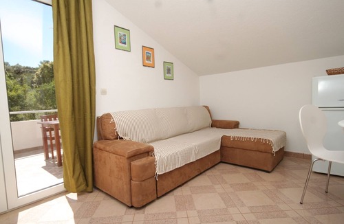 Scedro Apartment | One bedroom apartment near beach Cove Karkavac - Šćedro, Hvar (A-8801-b)