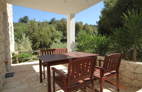 Scedro Apartment | One bedroom apartment near beach Cove Karkavac - Šćedro, Hvar (A-8801-c)