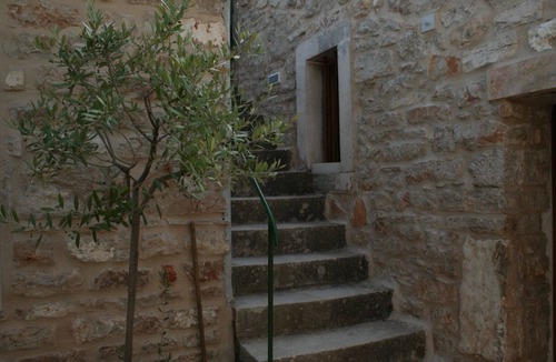 Vrboska Apartment | One bedroom apartment with terrace Vrboska, Hvar (A-4601-b)