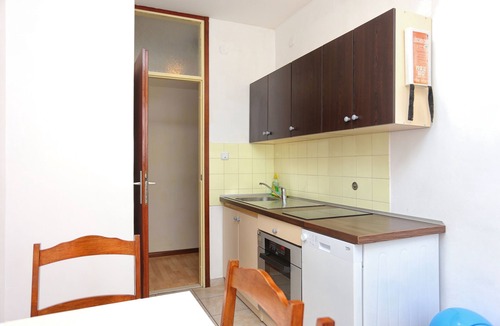 Znjan Apartment | One bedroom apartment with terrace Split (A-16910-a)