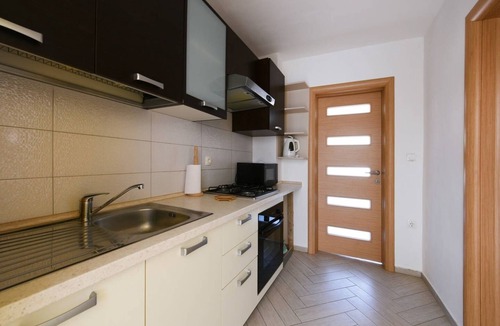 Zaton Apartment | One bedroom apartment with terrace Zaton, Krka (A-25545-a)