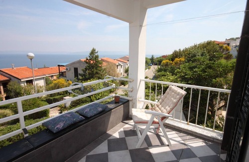 Ravni Apartment | One bedroom apartment with terrace and sea view Ravni, Labin (A-7661-a)