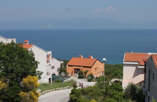 Ravni Apartment | One bedroom apartment with terrace and sea view Ravni, Labin (A-7661-a)