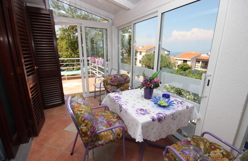Ravni Apartment | One bedroom apartment with terrace and sea view Ravni, Labin (A-7674-a)
