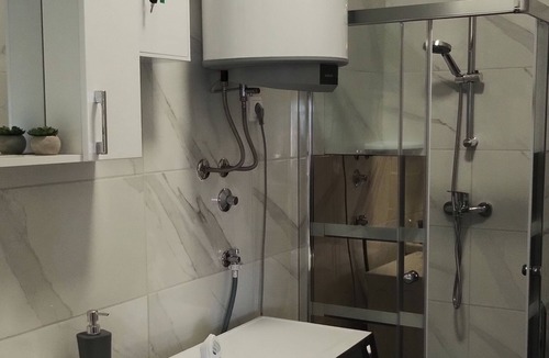 Otok Apartment | One bedroom apartment with air-conditioning Otok, Slavonija (A-24625-a)