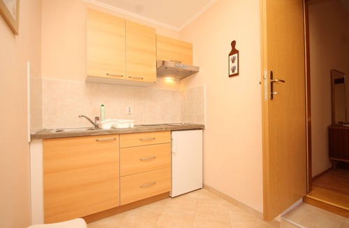 Susak Apartment | One bedroom apartment with terrace and sea view Susak, Lošinj (A-8050-c)