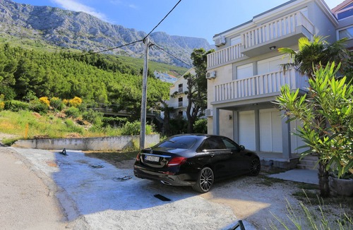 Lokva Rogoznica Apartment | One bedroom apartment with terrace and sea view Lokva Rogoznica, Omiš (A-13226-c)