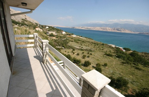 Bosana Apartment | One bedroom apartment with terrace and sea view Bošana, Pag (A-6460-c)