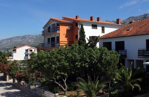 Starigrad Apartment | One bedroom apartment near beach Starigrad, Paklenica (A-6591-c)