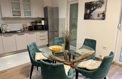 Novi Beograd House | Only Villa close to Airport and the City