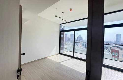 Jumeirah Village Circle Apartment | OYO HOME 1403 Spacious 1-bed Apartment In Jvc Be