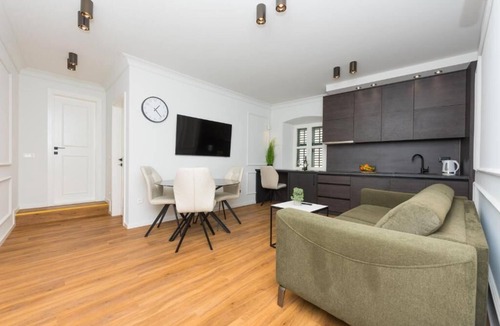 Makarska Old Town Apartment | Palace Heritage apartments