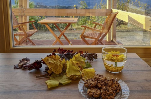 Kamnje Cottage | Panorama.