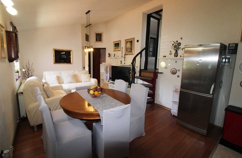 Banjole Apartment | Peaceful Haven - 3BR/1BA Apt, Sleeps 5, Parking 1