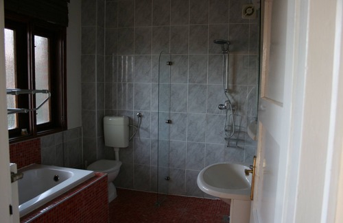 Vrbovec Other | peaceful,private,modernized farmhouse,courtyard, pool with vineyard valley views