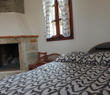 Racisce House | Peaceful Stone Cottage with Sea View & Large terrace