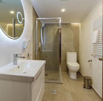 Braila House | Pensiune Heavens