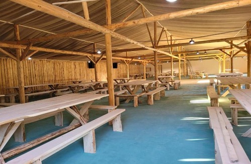 Neagra Sarului House | Pensiunea Bujor De Munte