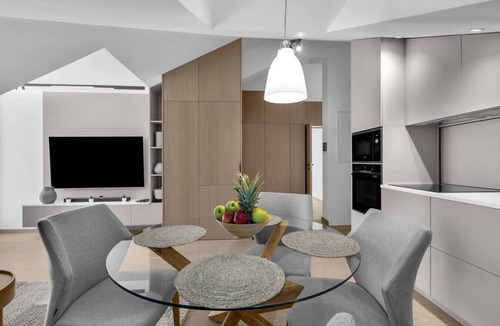 Gorinka Apartment | Penthouse Nikolina-50m to beach!