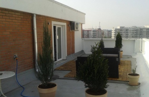 Novi Beograd Apartment | Penthousewohnung mit großer Terrasse in zentraler Lage by Interhome